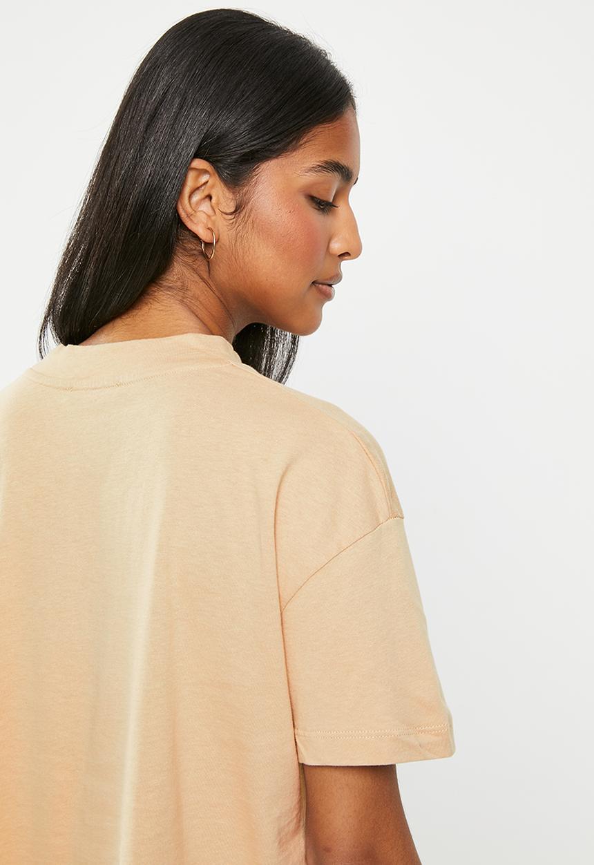 Trendyol - Round collar crop T-shirt - beige