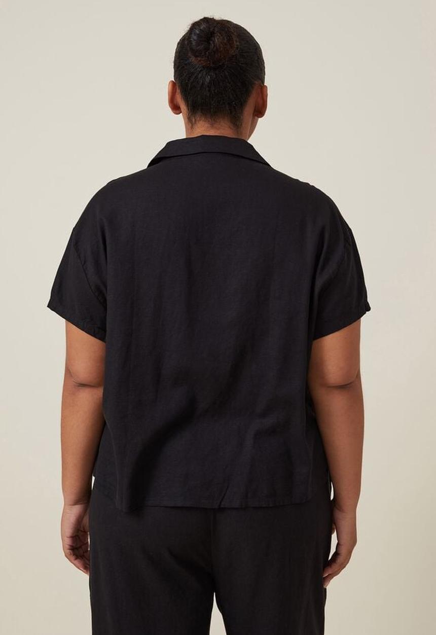 Cotton On - curve haven short sleeve shirt - black