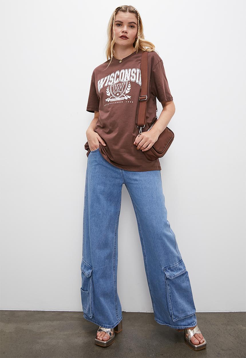 Blake - Oversized city graphic tee -  choc