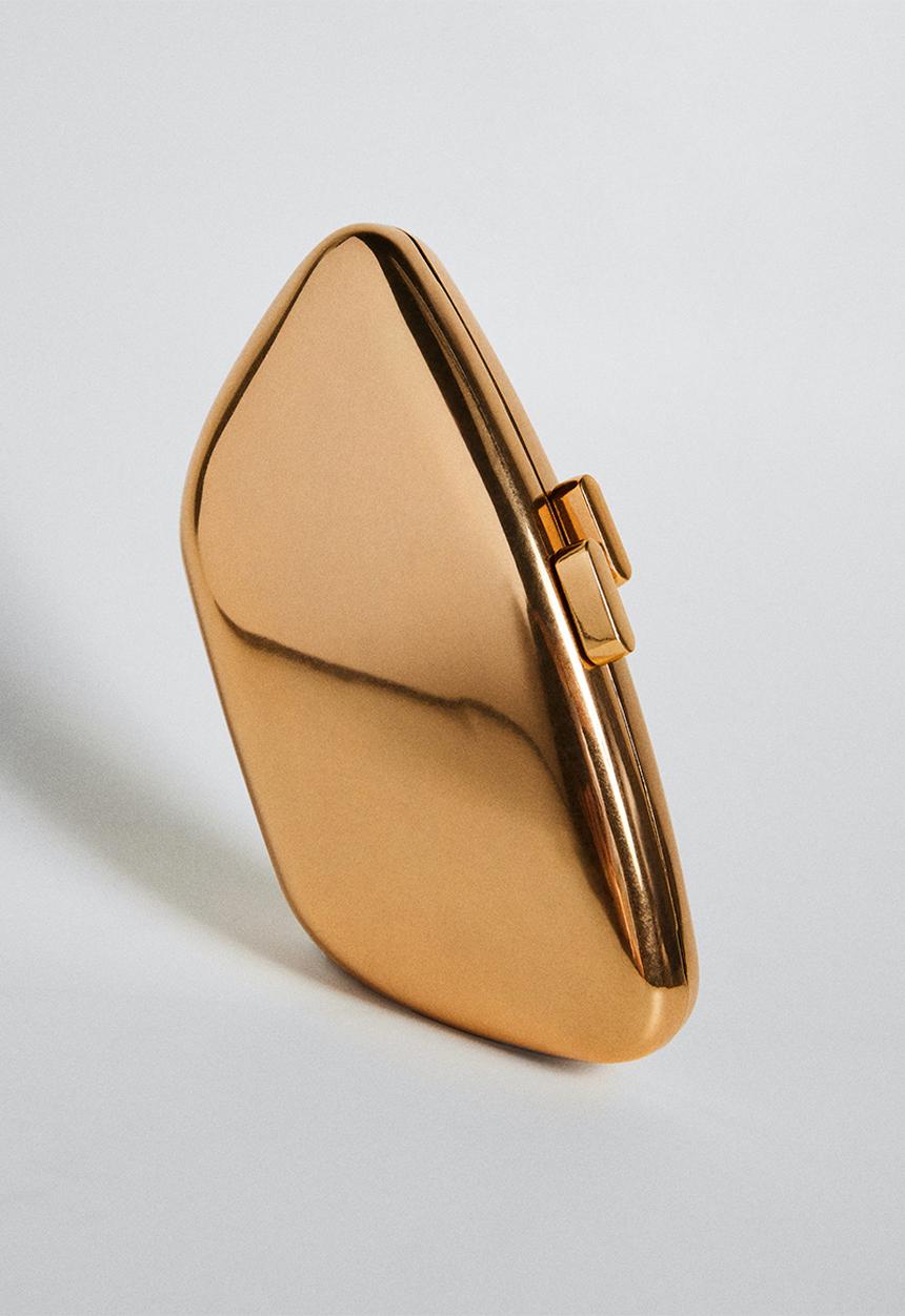 MANGO - Metallic clutch bag - gold