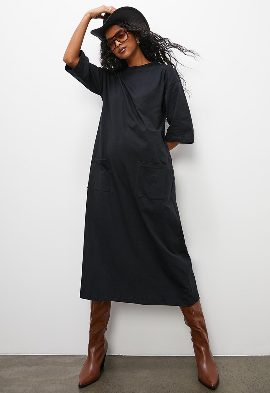 Superbalist - Midi tee dress with pockets - black