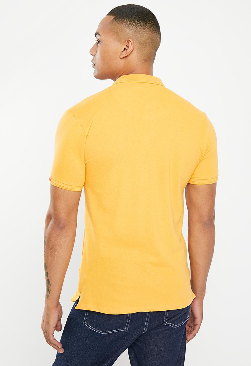 S.P.C.C - Diallo golfer - yellow