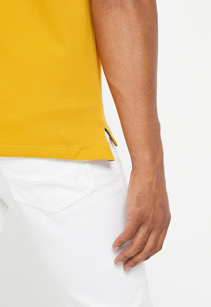 POLO - Men classic pique short sleeve golfer - mustard