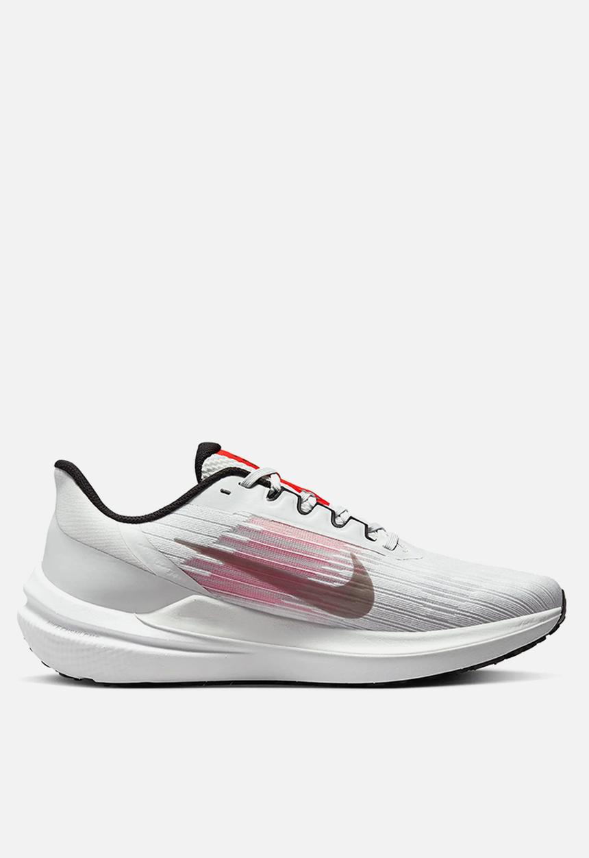 Nike - Air Winflo 9