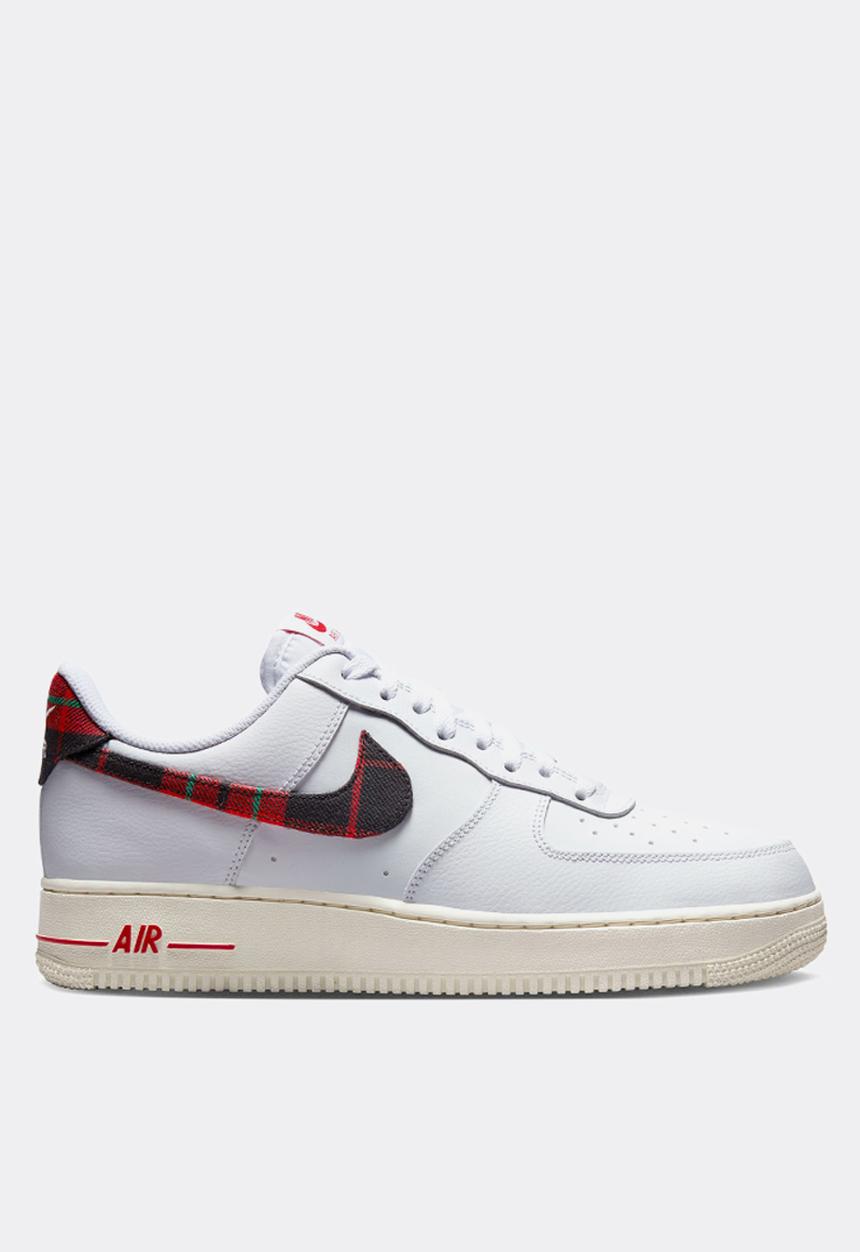 Nike - Air Force 1 '07 LV8