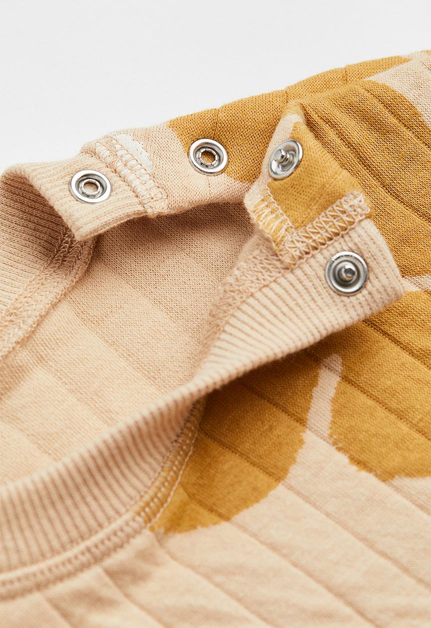 H&M - 2 Piece quilted set - light beige/mushrooms