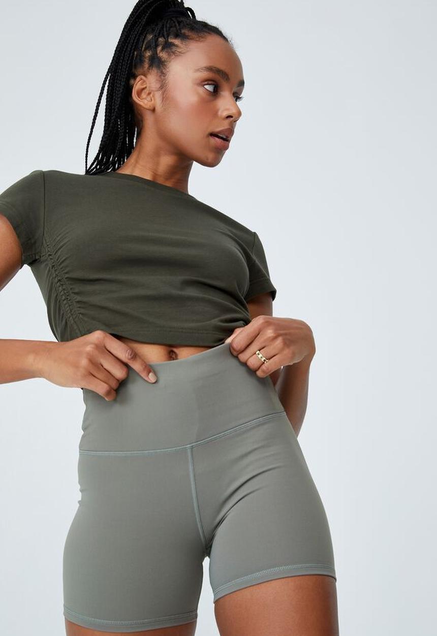 Cotton On - Highwaisted Shortie Short - core steely shadow