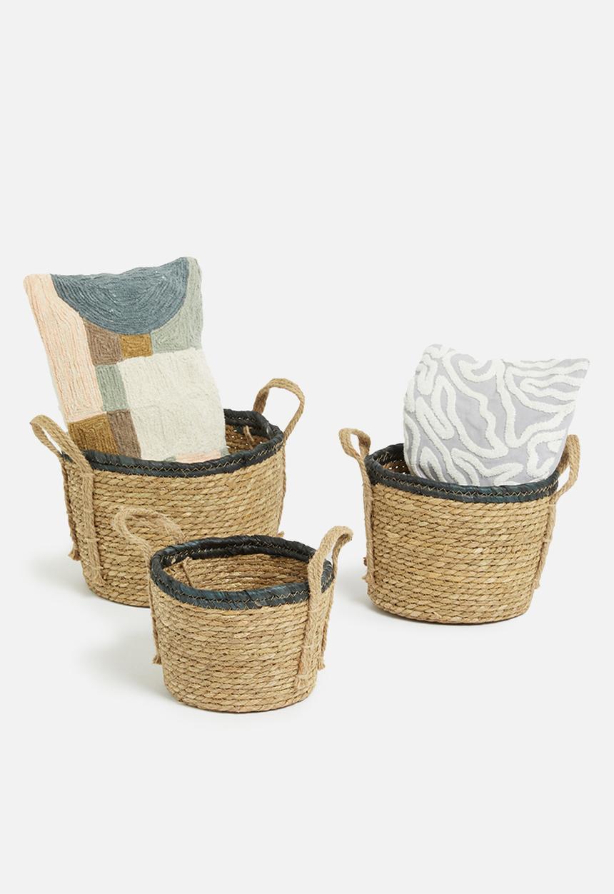 Storage Solutions - Straw basket-  natural