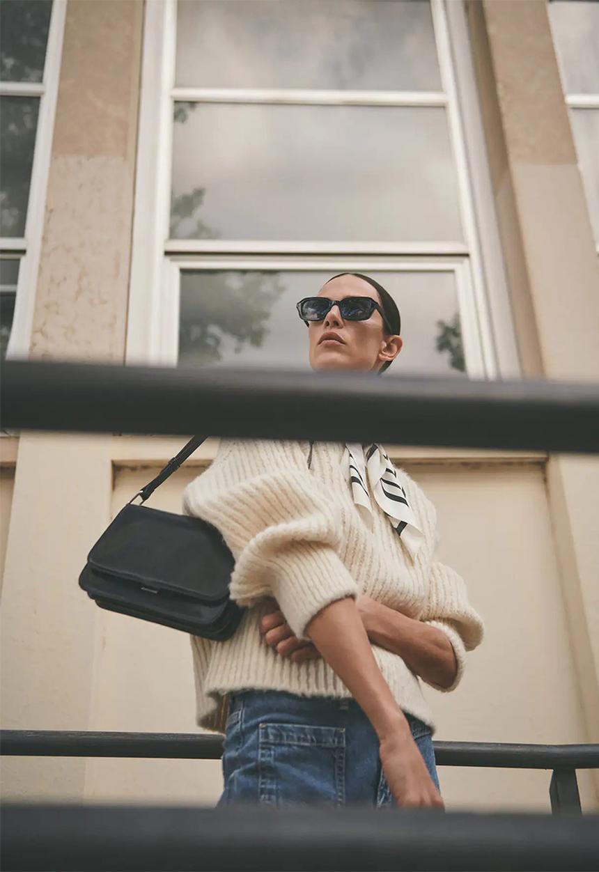 MANGO - Bag mcomet - black