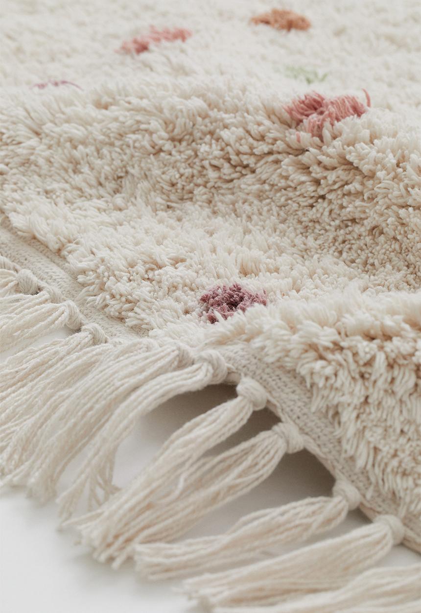H&M - Spotted cotton rug - beige/multi