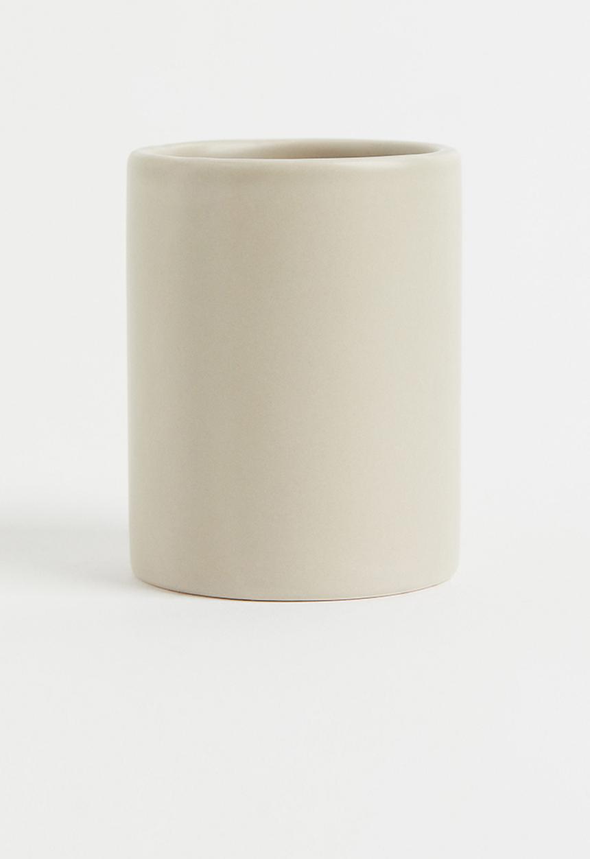 H&M - Earthenware toothbrush mug - beige