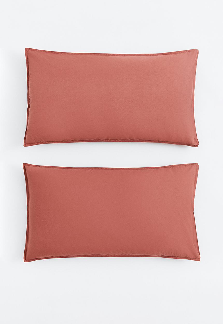 H&M - 2-pack cotton king pillowcases - rust red