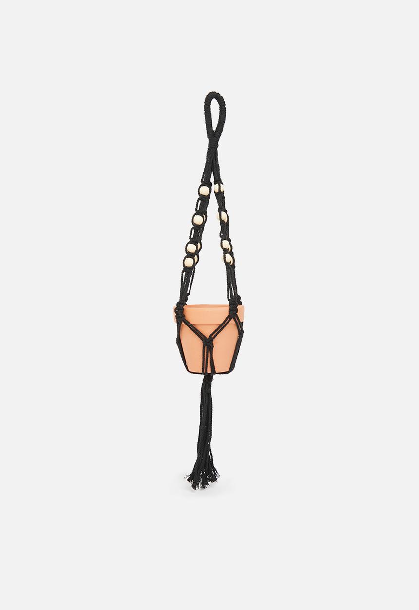 H&S - Macrame with flowerpot- black