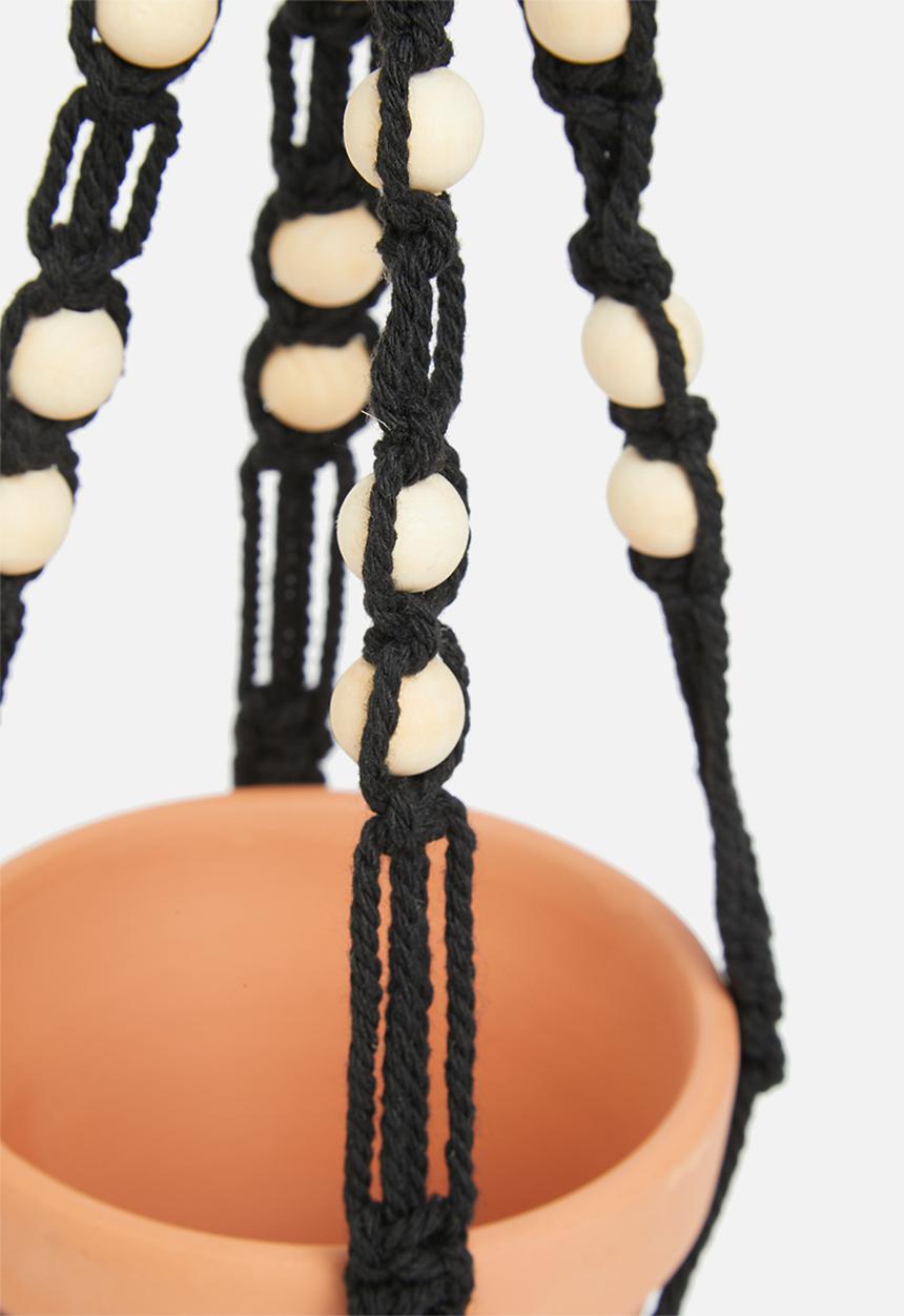 H&S - Macrame with flowerpot- black