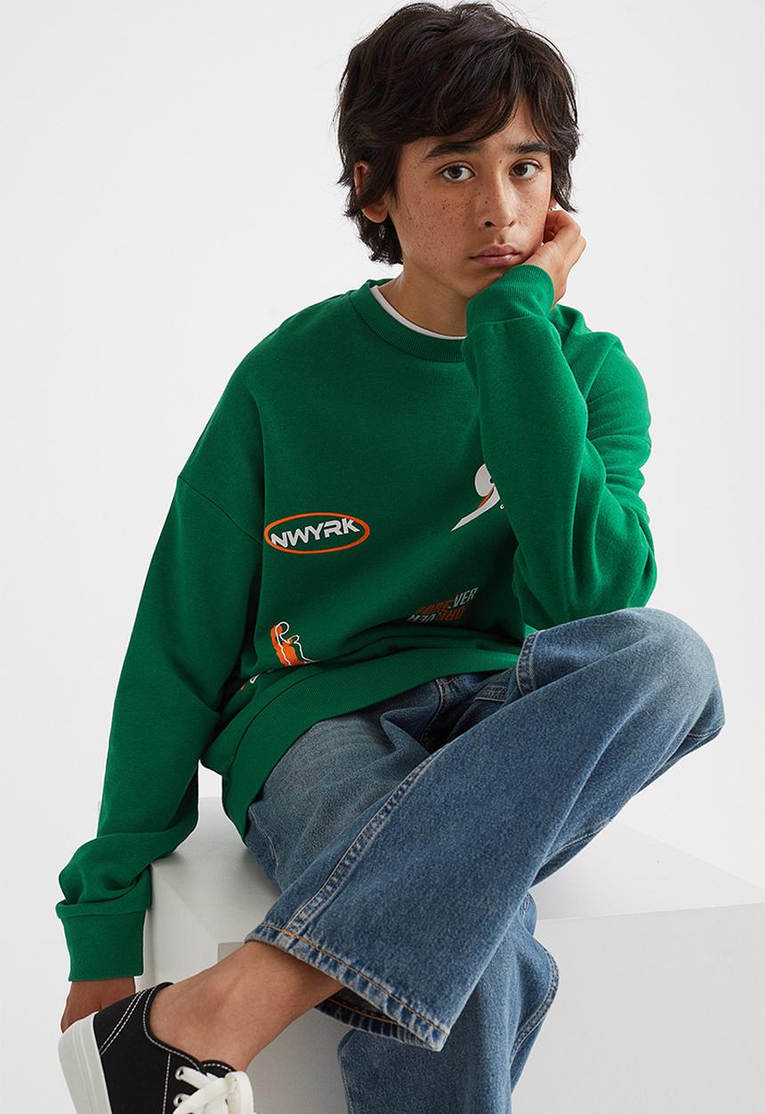 H&M - Printed sweatshirt - green/awesome athletics