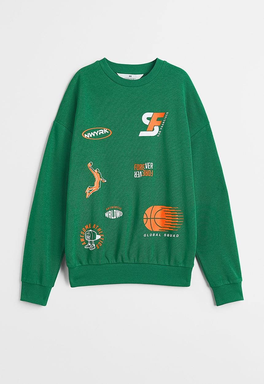 H&M - Printed sweatshirt - green/awesome athletics