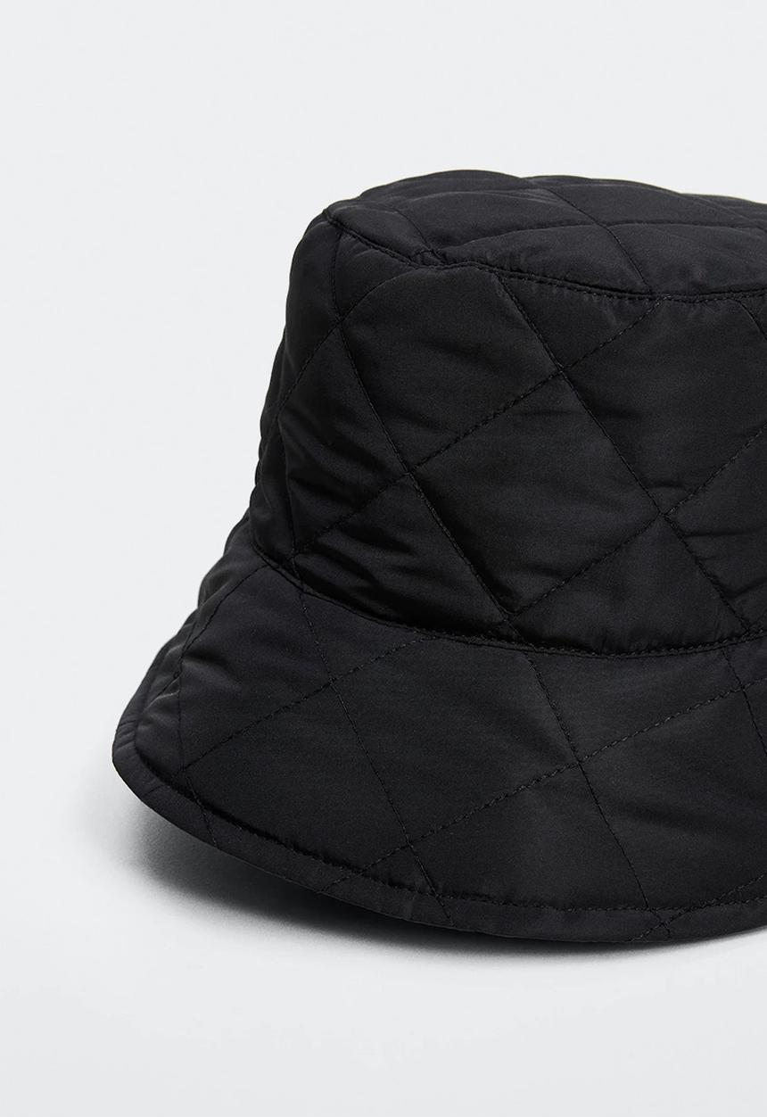 MANGO - Quilted bucket hat - black