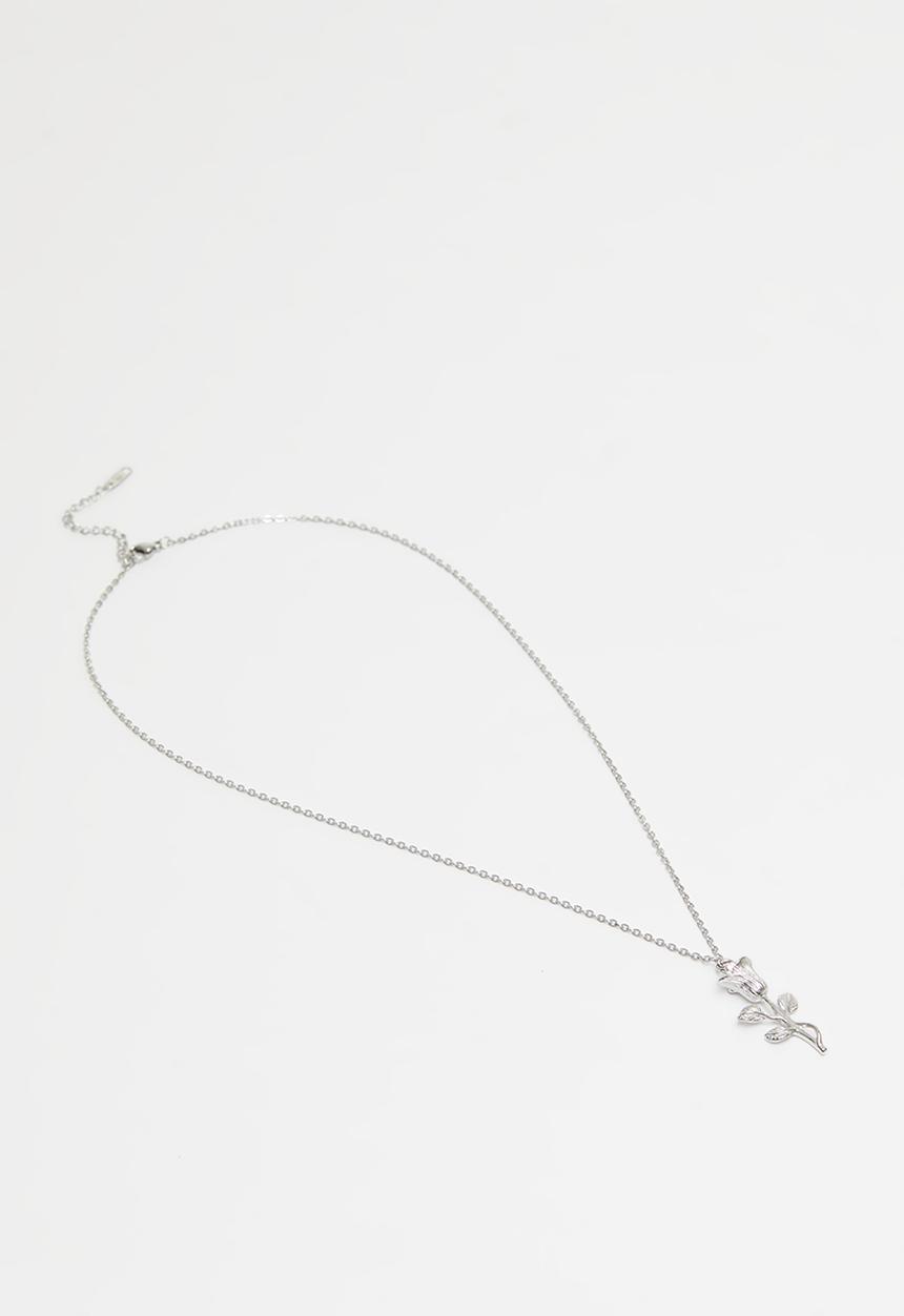 ERA by DJ Zinhle - Rose pendant necklace - silver 
