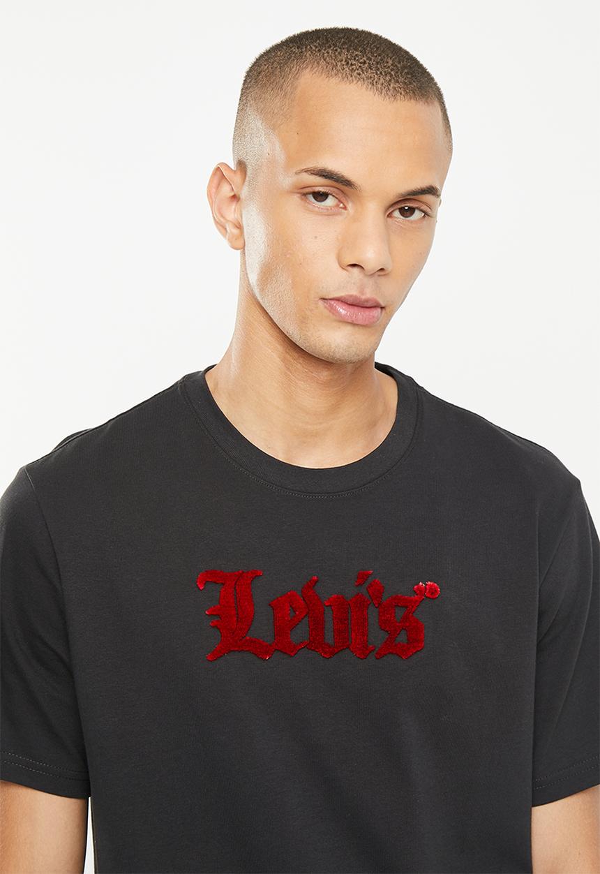 Levi’s® - Short sleeve relaxed fit tee - olde english caviar g