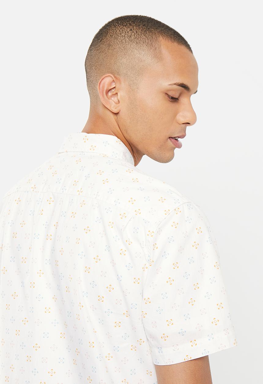 Levi’s® - Short sleeve classic 1 pkt standrd - mini geo bright