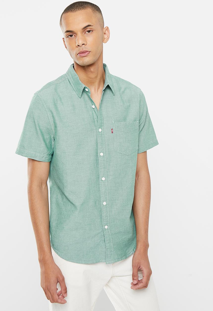 Levi’s® - Short sleev classic 1 pkt standrd - evergreen