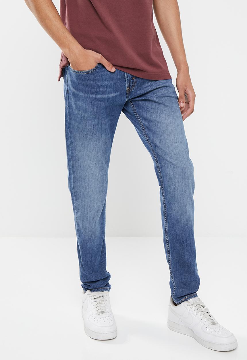 Levi’s® - Skinny taper - tuscany town adv