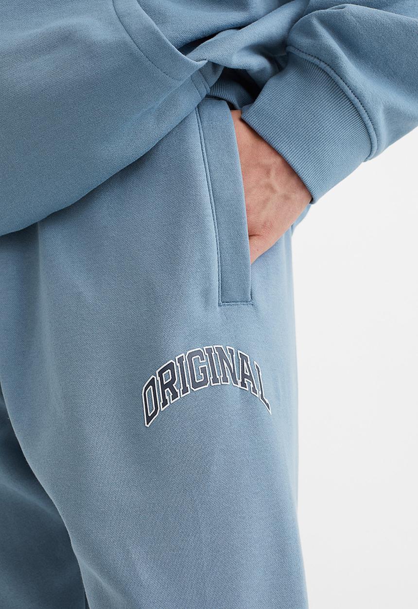 H&M - Regular fit printed sweatpants - light blue/original