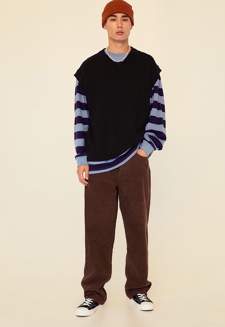 H&M - Loose fit corduroy trousers - brown