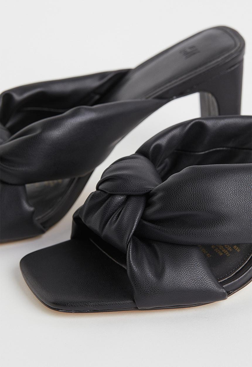 H&M - Mules - black