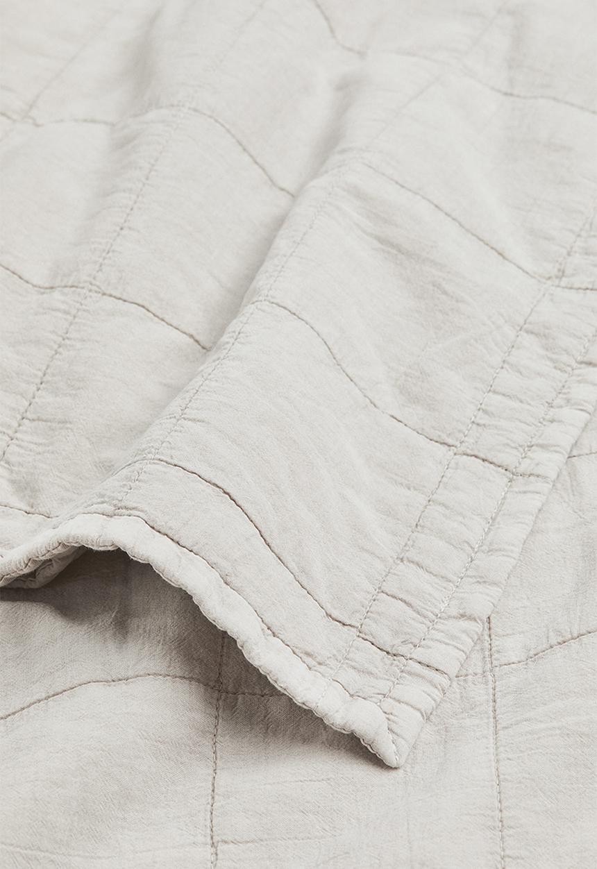 H&M - Quilted bedspread - beige