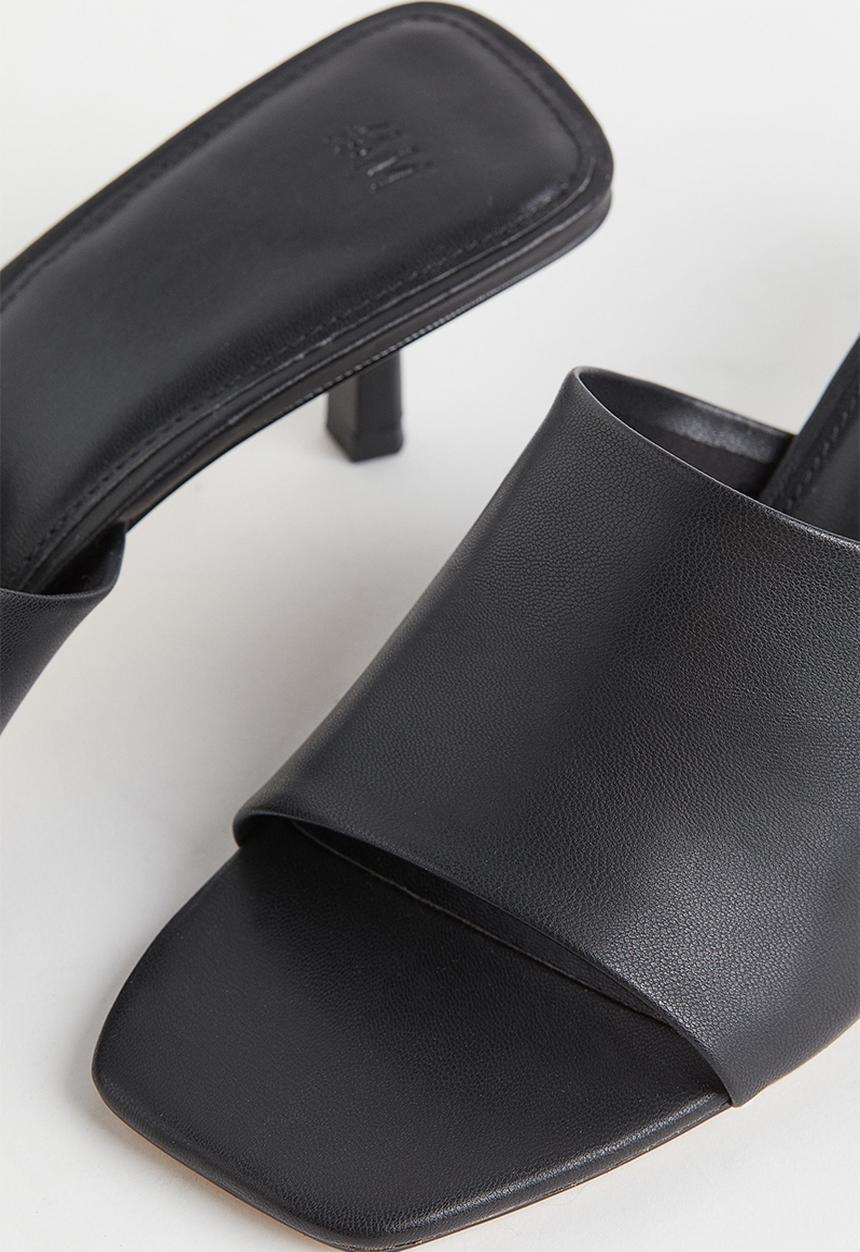H&M - Mules - black