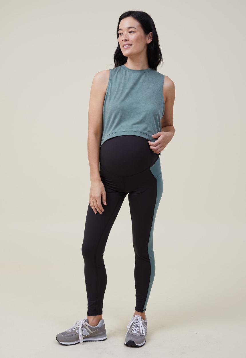 Cotton On - Maternity ultra soft booty lift full length tight - black/sage leaf