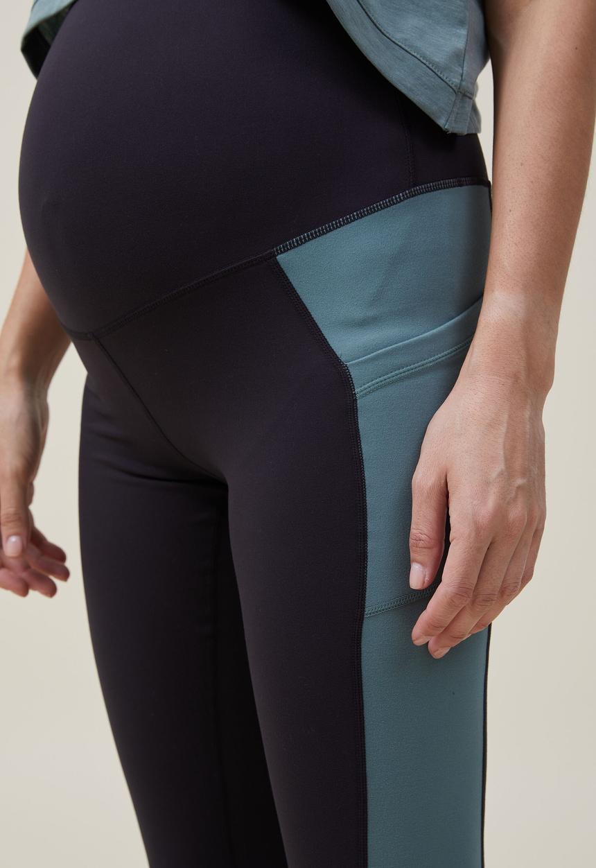 Cotton On - Maternity ultra soft booty lift full length tight - black/sage leaf