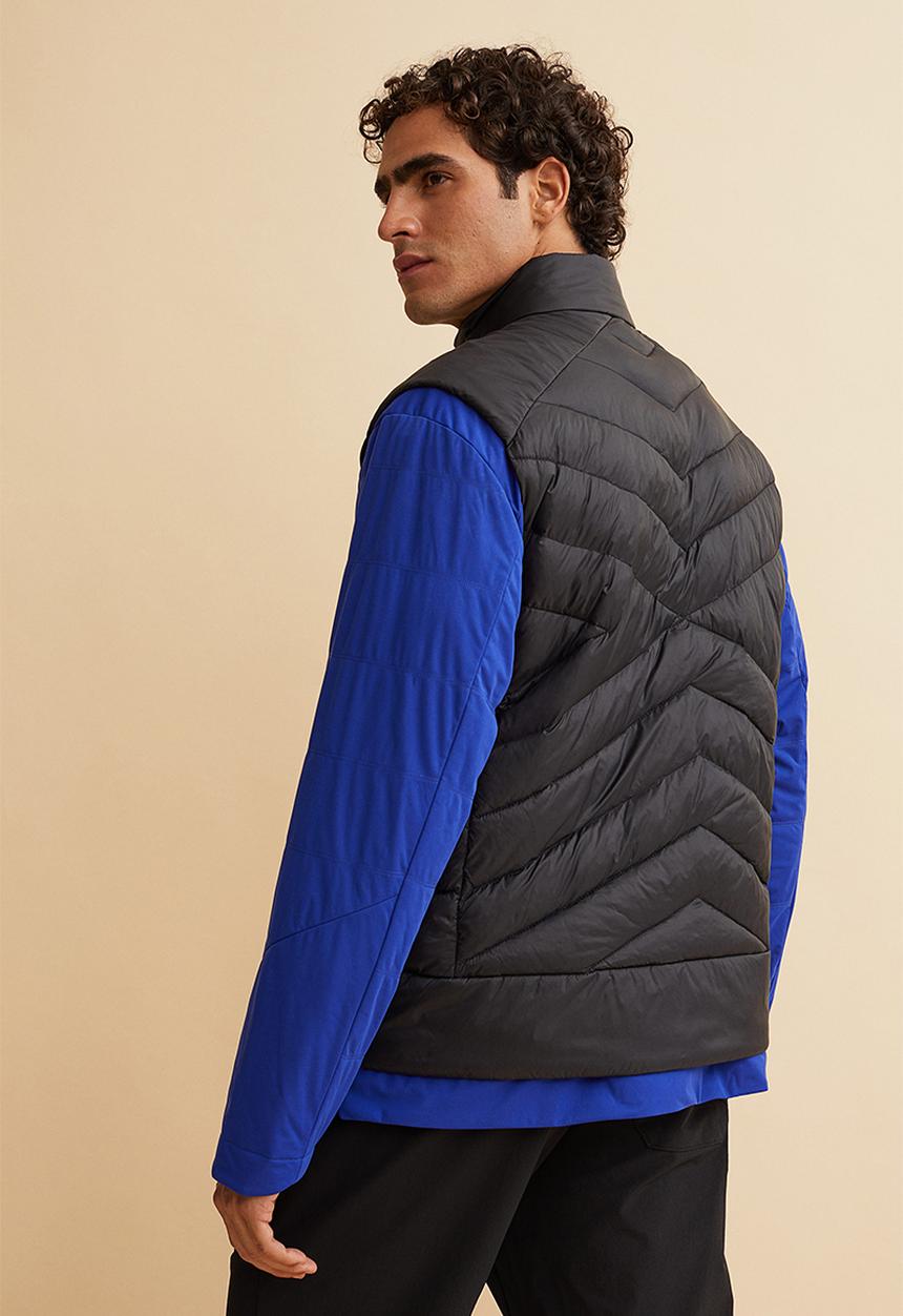 H&M - Lightweight insulated gilet - black 