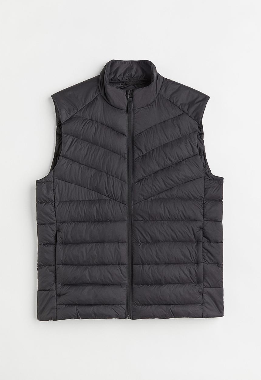H&M - Lightweight insulated gilet - black 