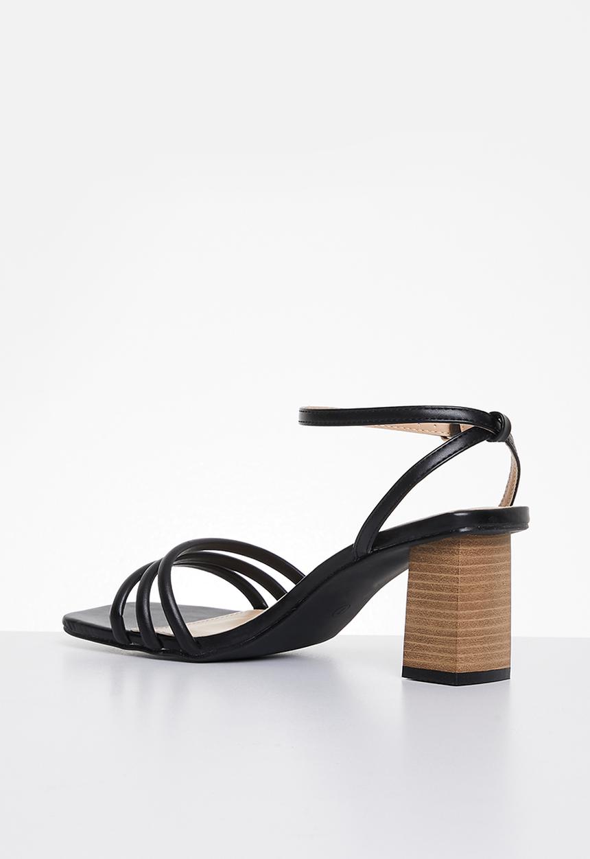 edit - Jianna anklestrap block heel - black