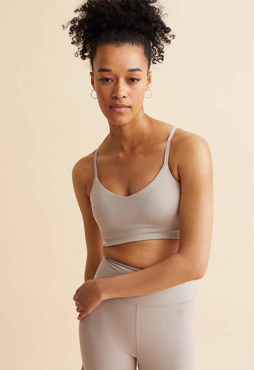 H&M - Light support sports bra in softmove™ - light beige