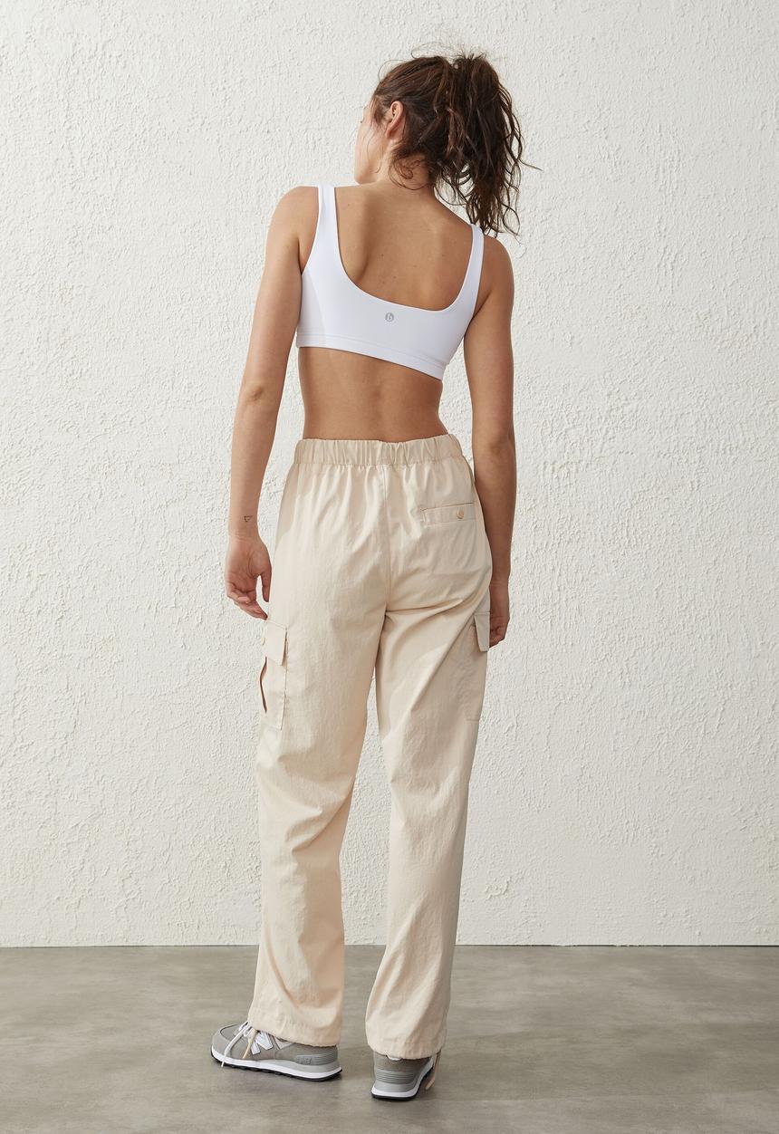 Cotton On - Woven cargo pants - parchment