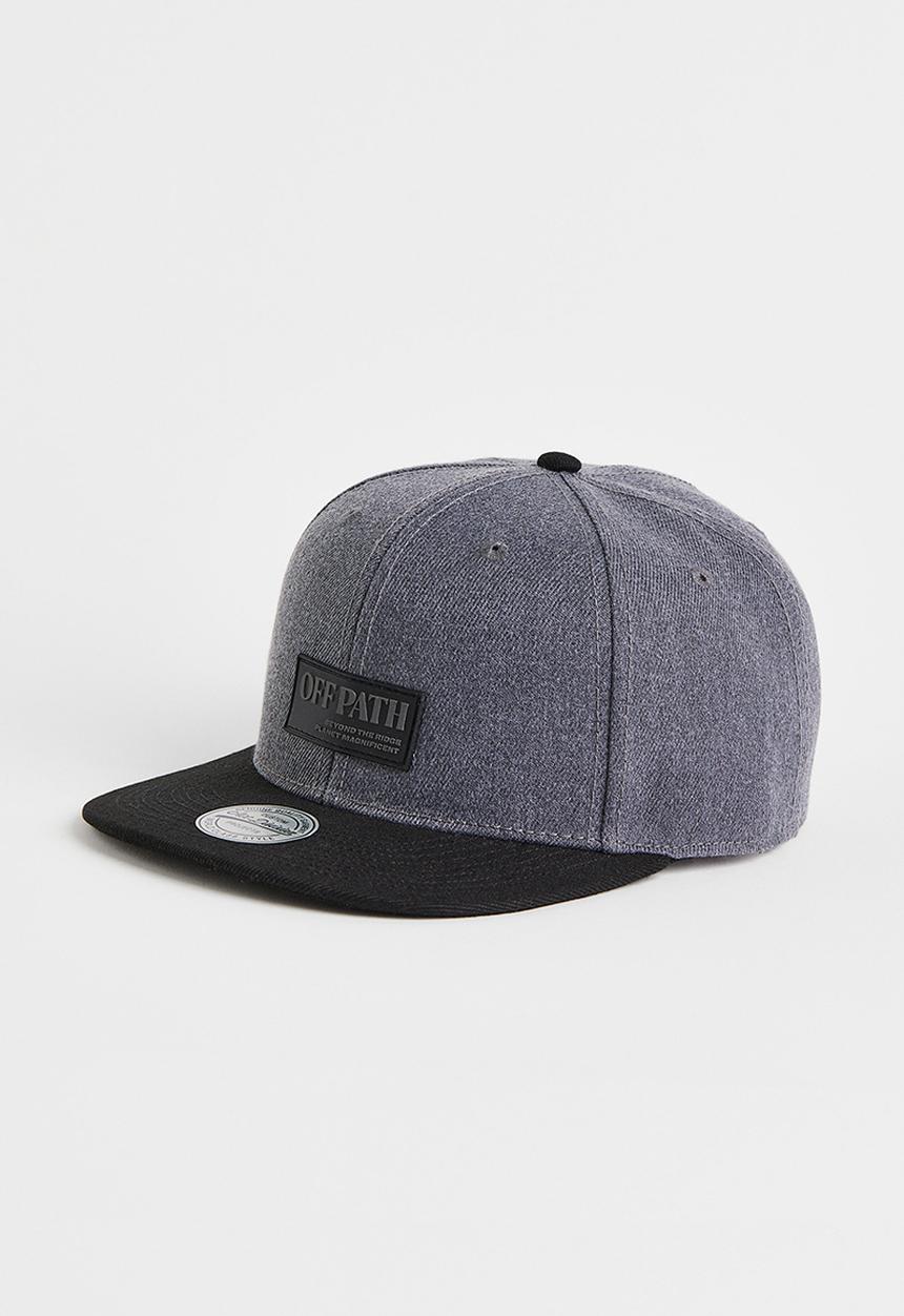 H&M - Appliquéd cap - dark grey/off path
