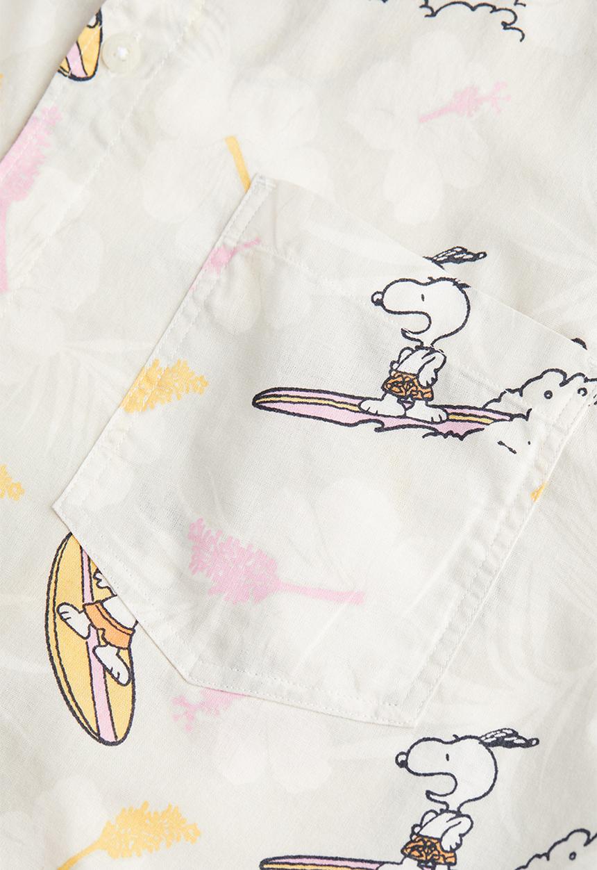 H&M - Regular fit short-sleeved shirt - light beige/snoopy