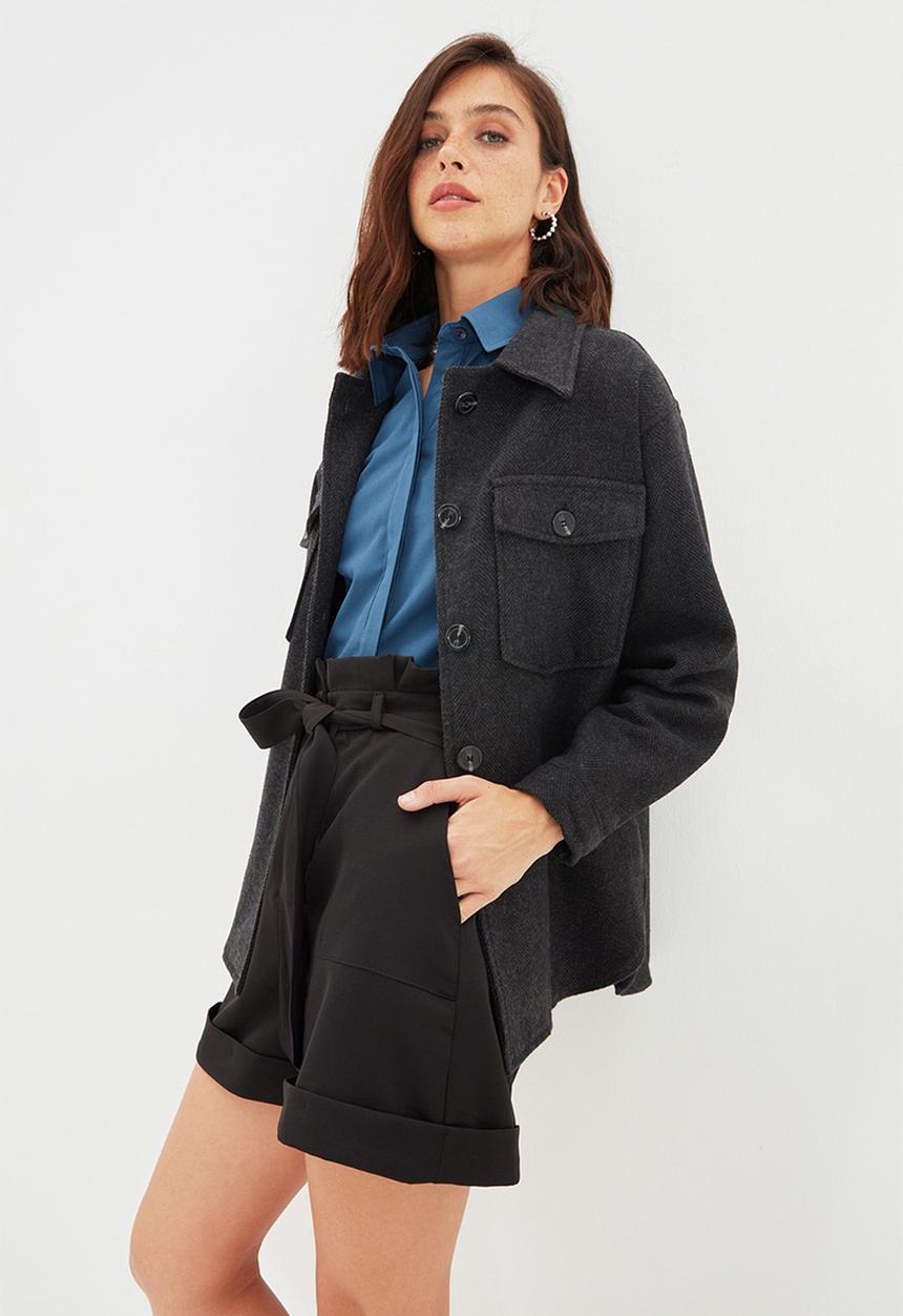 Trendyol - Double pocket oversized thick shacket  - black