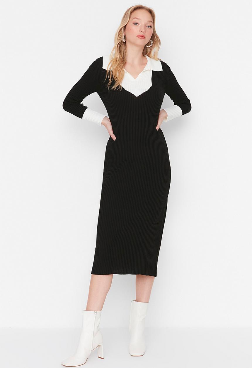 Trendyol - Curve cut-out detail knit dress - black