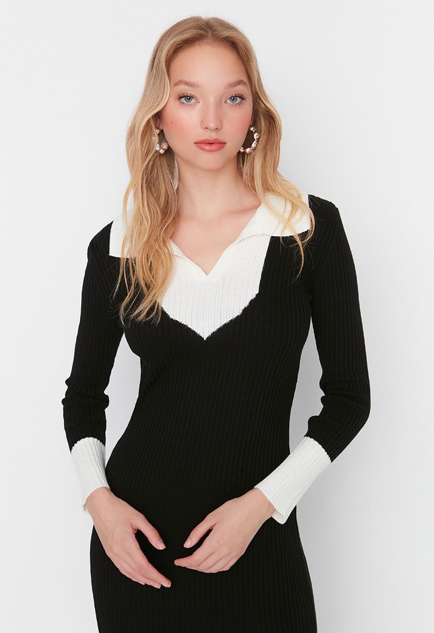 Trendyol - Curve cut-out detail knit dress - black