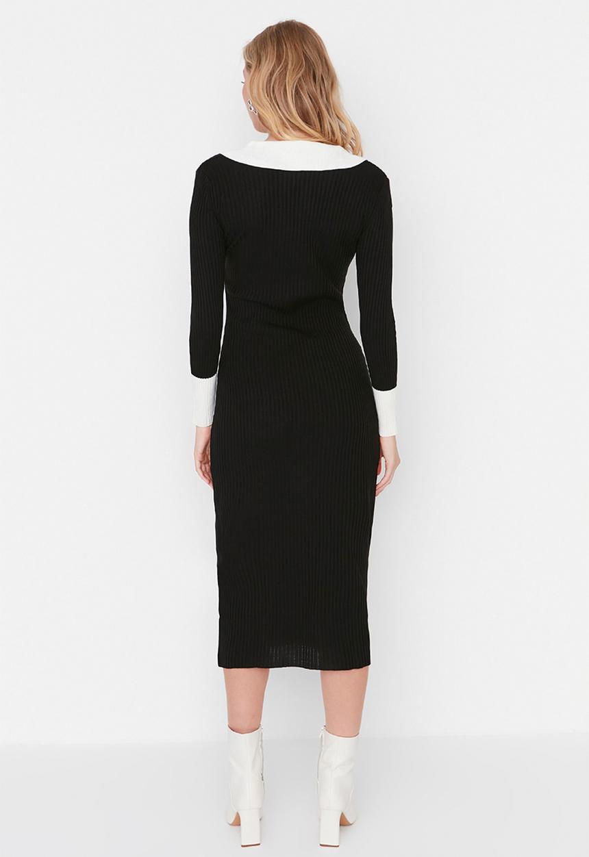 Trendyol - Curve cut-out detail knit dress - black