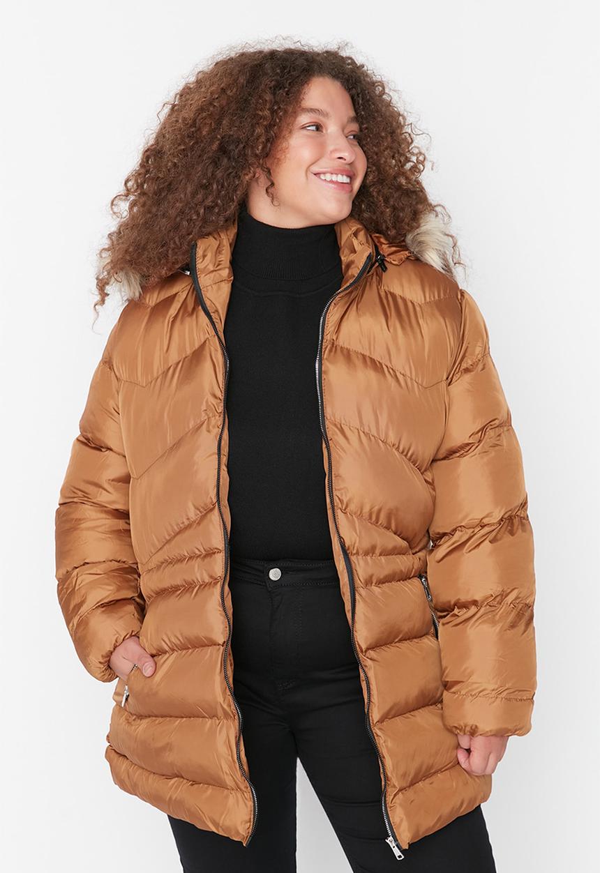 Trendyol - Plus hooded fur coat with zipper - camel