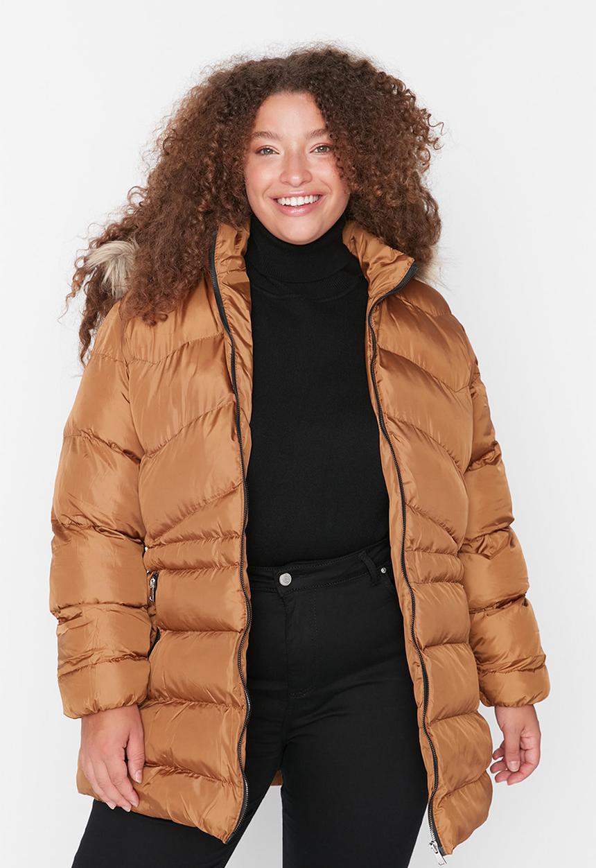 Trendyol - Plus hooded fur coat with zipper - camel