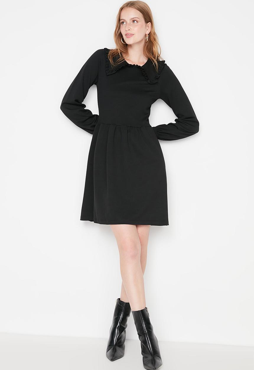 Trendyol - Baby collar knit dress - black