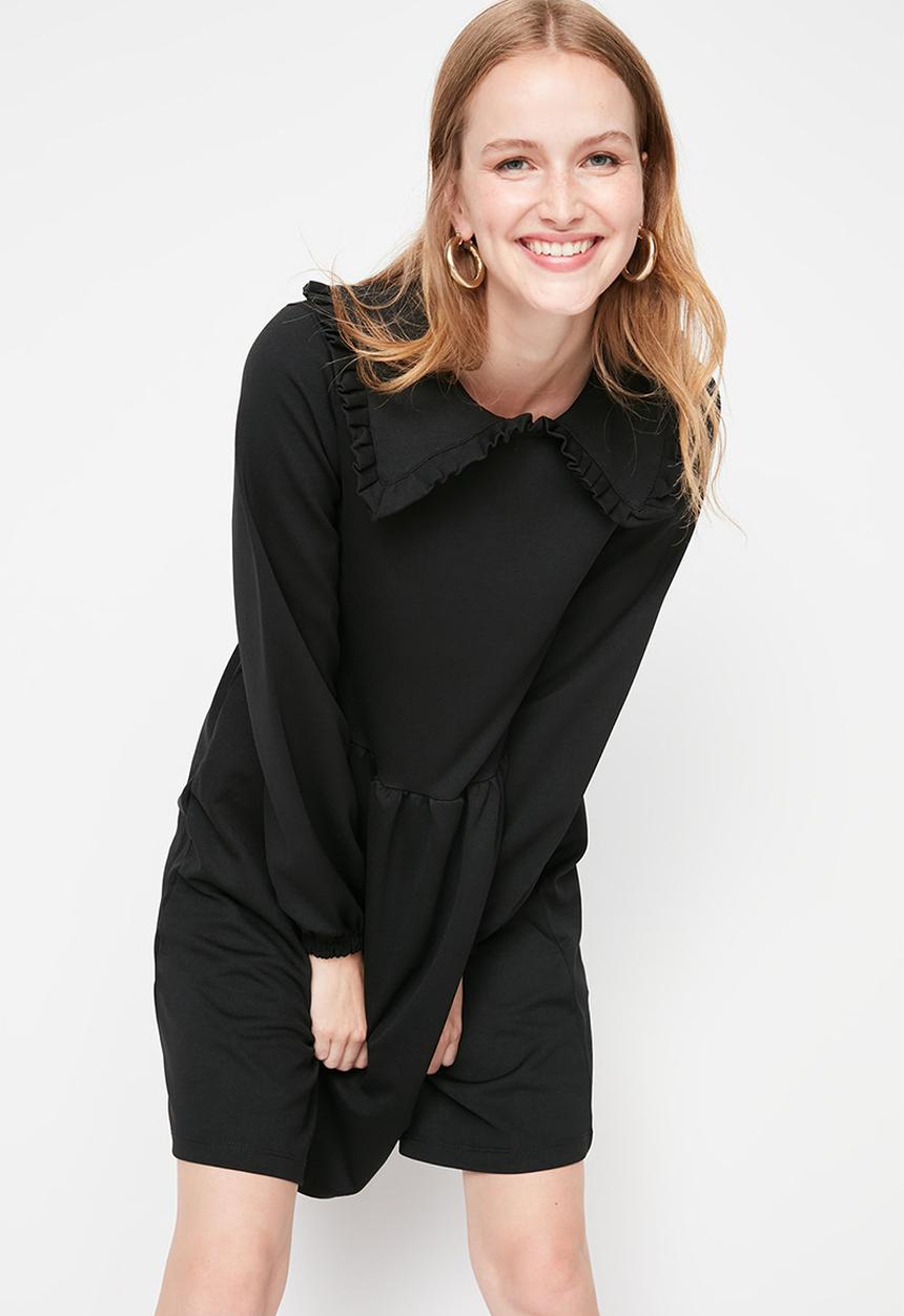 Trendyol - Baby collar knit dress - black