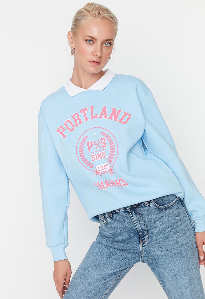 Trendyol - Printed polo collar fleece sweatshirt  - light blue