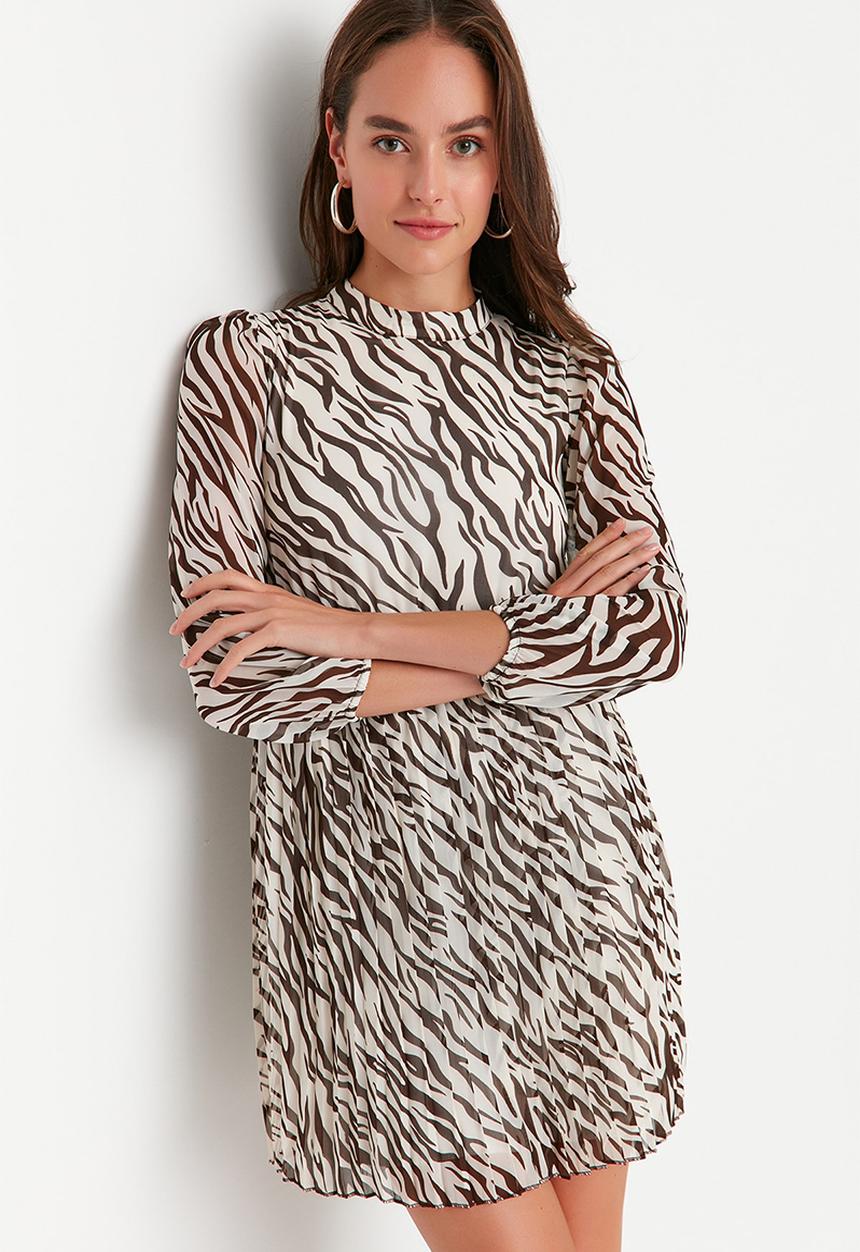 Trendyol - Pleated mini dress - brown